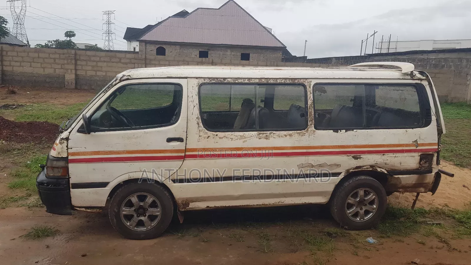 Toyota HiAce 1991 White