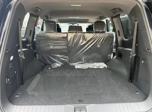 New Toyota Hilux 2026 Black