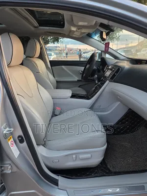 Toyota Venza 2015 Silver
