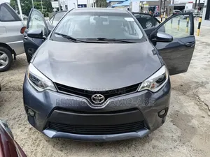 Toyota Corolla LE 4dr Sedan (1.8L 4cyl CVT) 2016 Gray