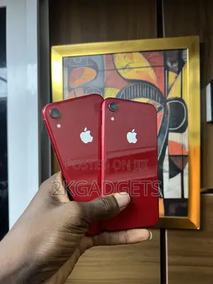 Apple iPhone XR 64 GB Red