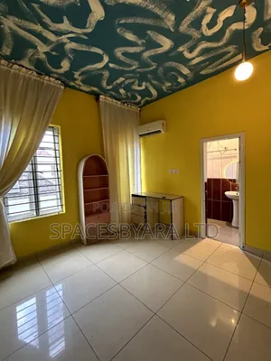 1bdrm Shared Apartment in Chevron for rent