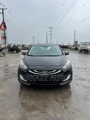 Hyundai Elantra GT 2013 Black