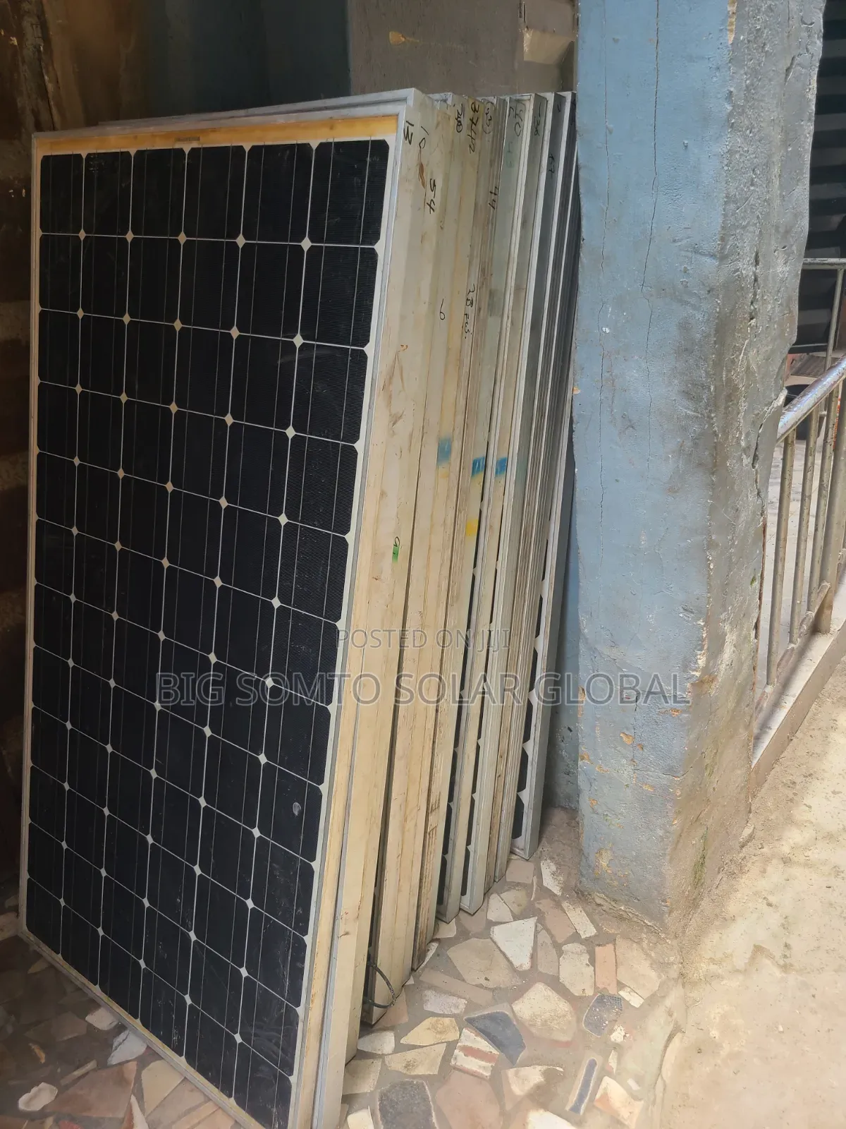 200watts Canadian Solar Panel