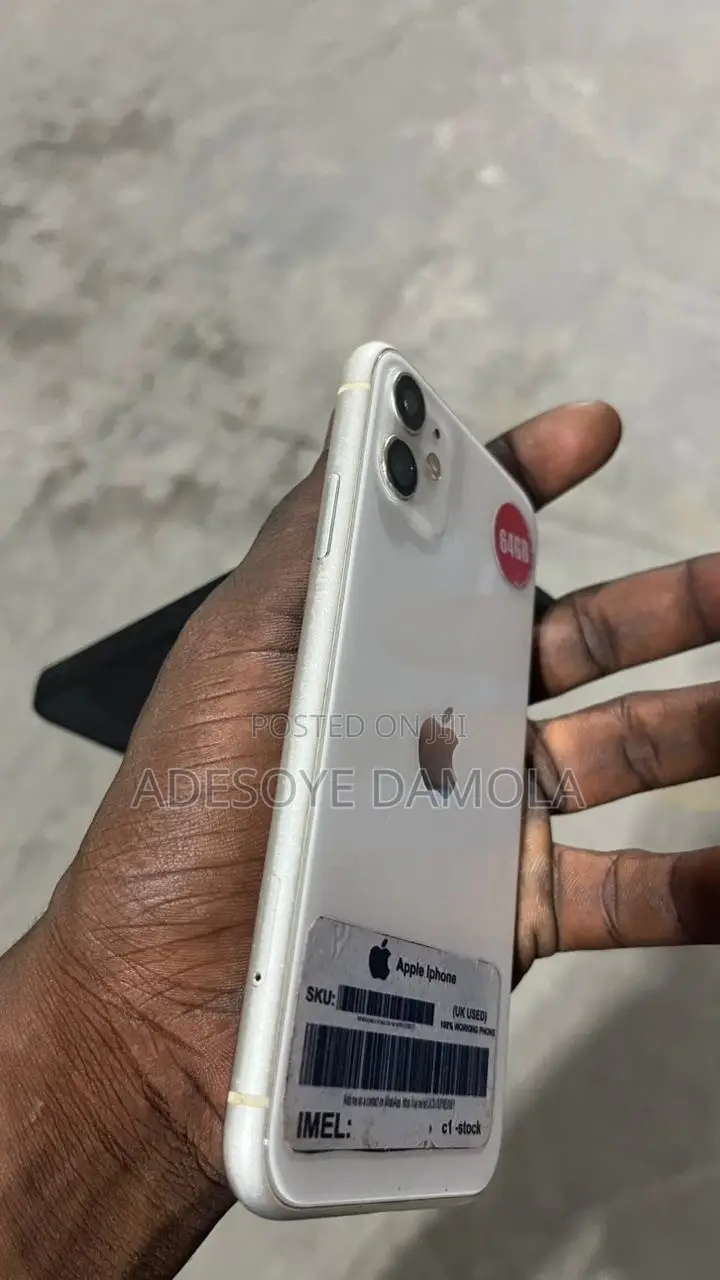 Apple iPhone 11 64 GB White