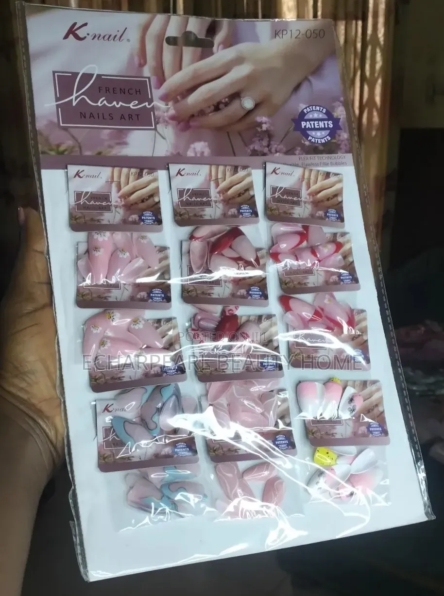 Beautiful Ready-Made Press-on Finger Nails – Different Designs