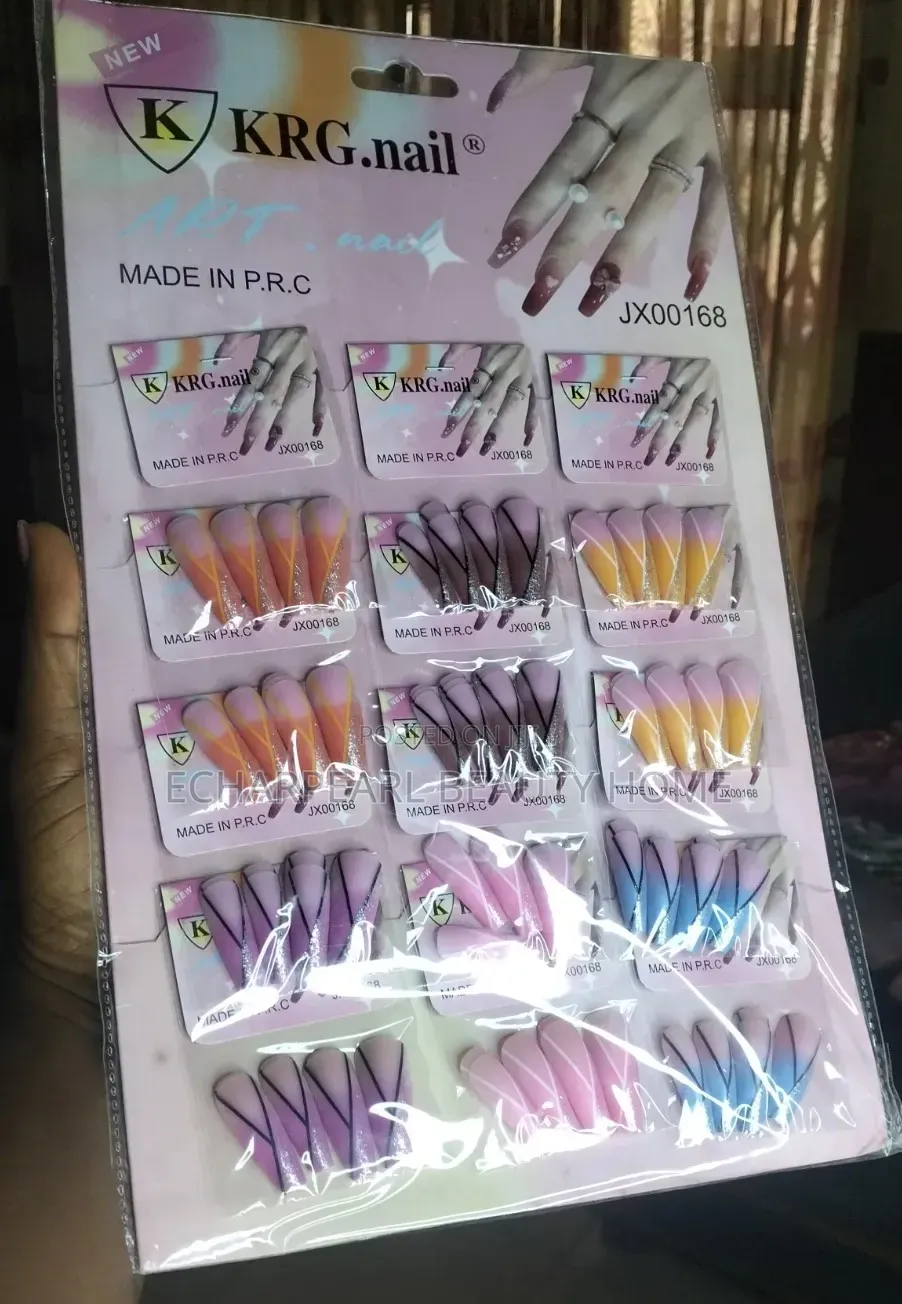 Beautiful Ready-Made Press-on Finger Nails – Different Designs
