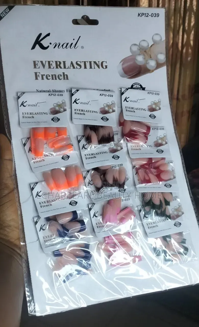 Beautiful Ready-Made Press-on Finger Nails – Different Designs