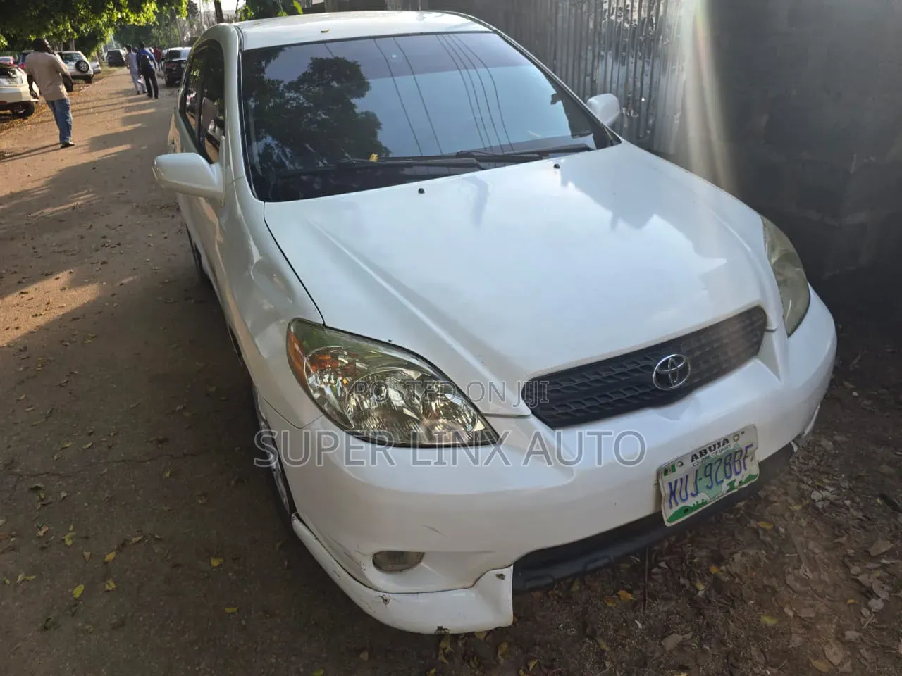 Toyota Matrix 2005 White