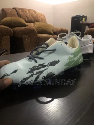 Football Shoes/Boot