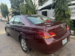 Toyota Avalon XLS 2006 Red