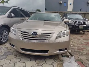 Toyota Camry 2007 Gold