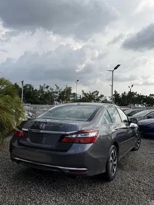 Honda Accord EX-L 4dr Sedan FWD (2.4L 4cyl 2A) 2016 Gray