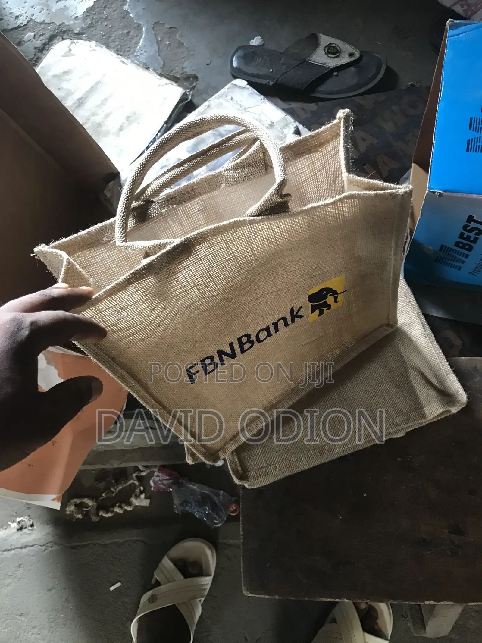 Medium Jute Bag Per Dozen
