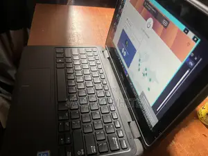 Laptop Dell Latitude 7420 4GB Intel Core i7 HDD+SSD 160GB