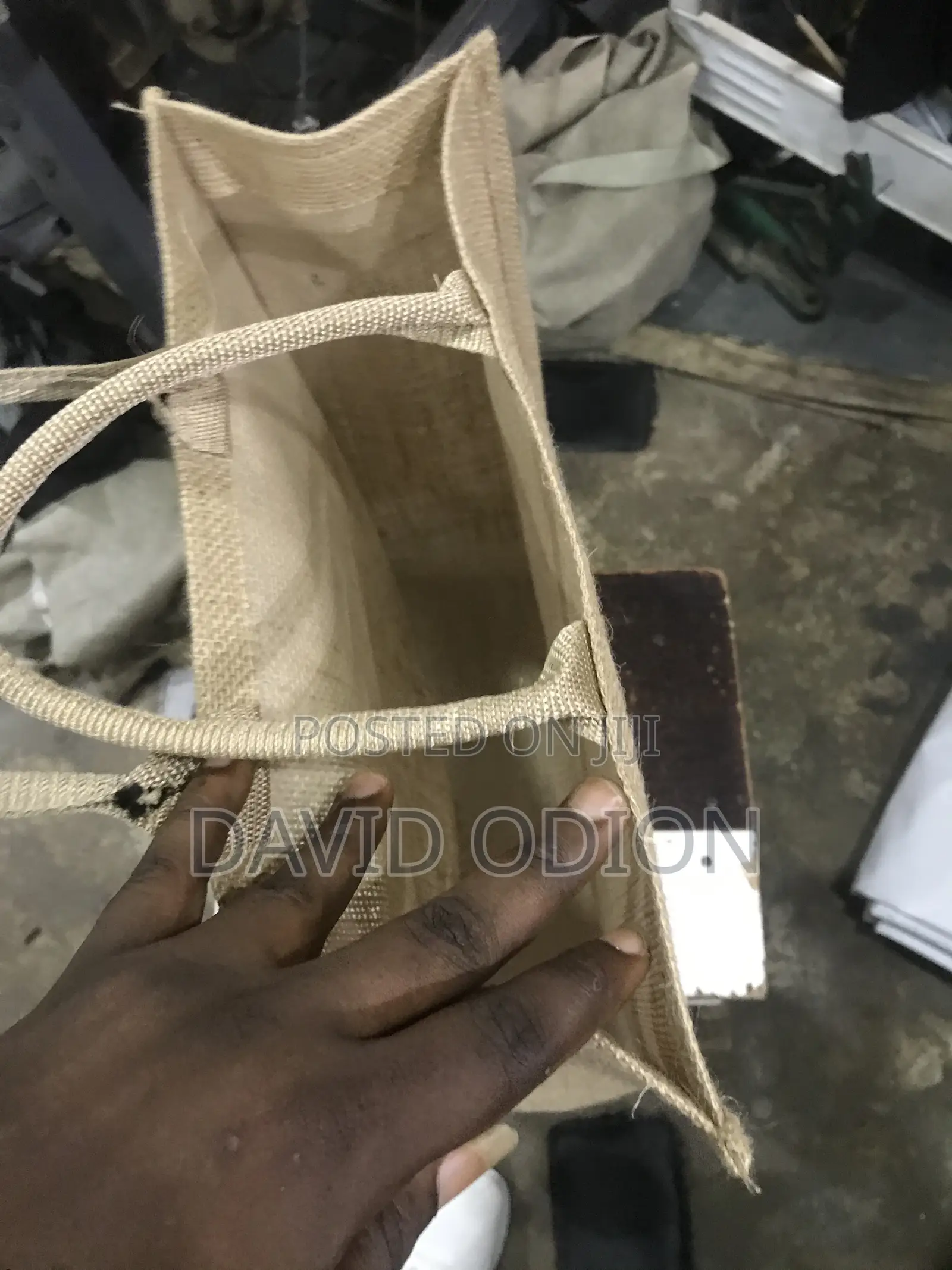 Medium Jute Bags Per Dozen