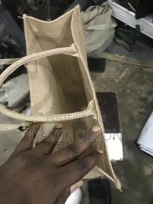 Medium Jute Bags Per Dozen