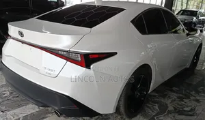 Lexus IS 300 AWD 2024 White
