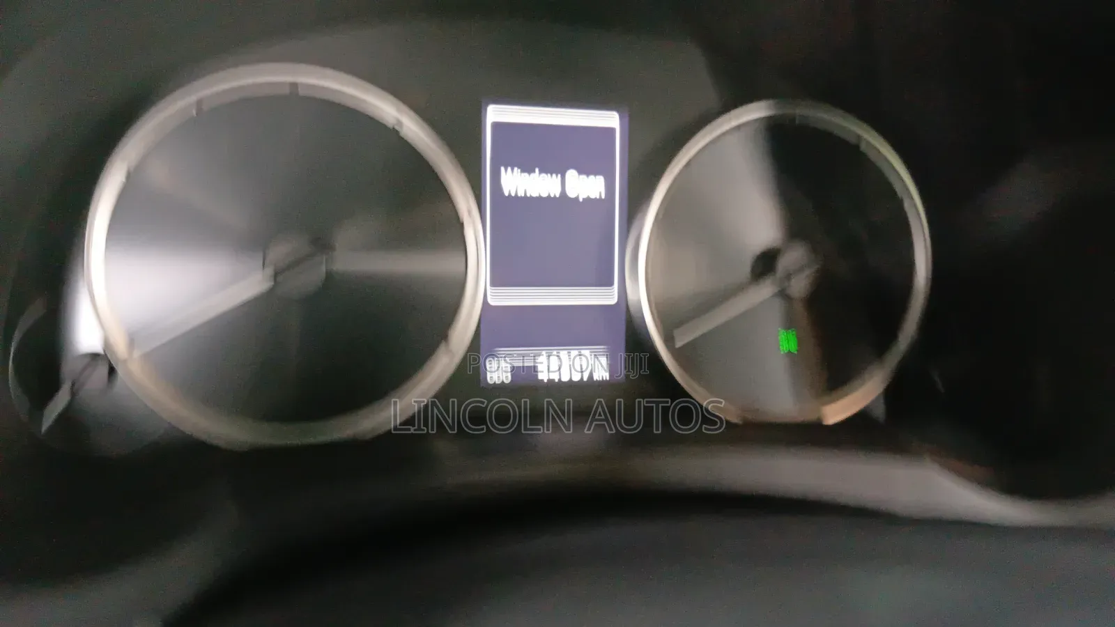 Lexus IS 300 AWD 2024 White