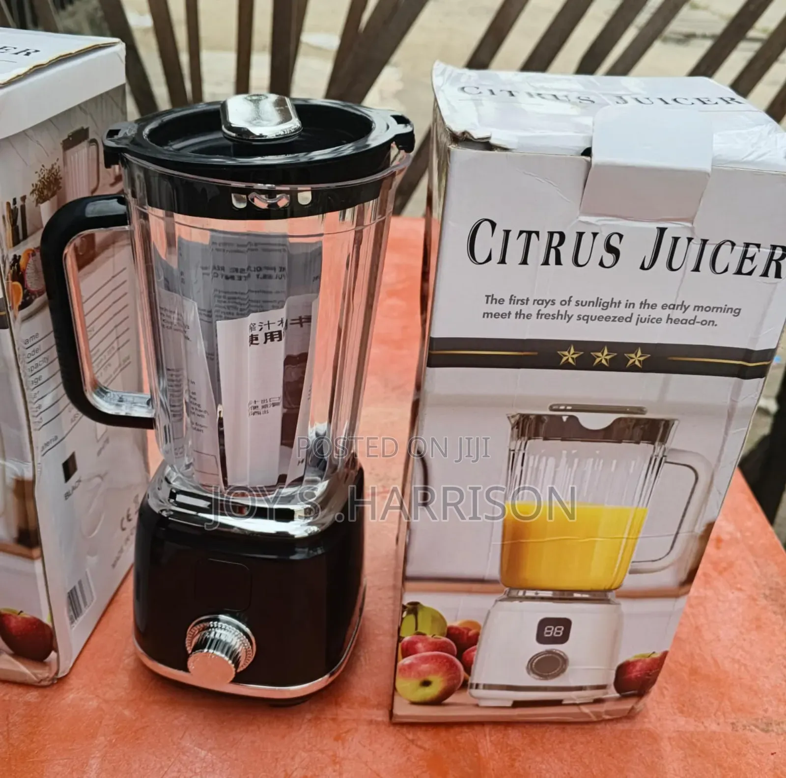 Rechargeable Blender/ Citrus Juicer With Display
