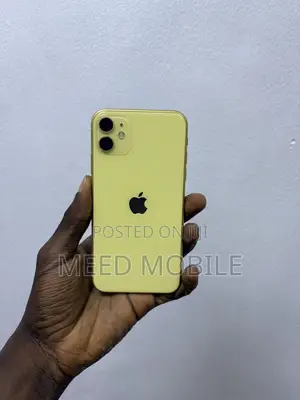 Apple iPhone 11 64 GB Yellow