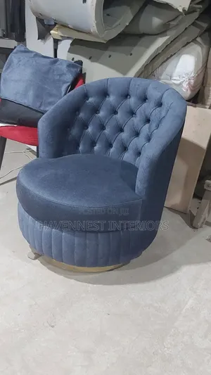 Bucket Couch
