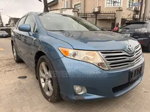 Toyota Venza 2010 Blue