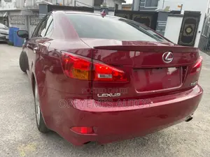 Lexus IS 2009 Red