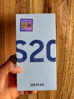 New Samsung Galaxy S20 FE 5G 128 GB Blue