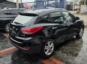 Hyundai Ix35 2012 Black