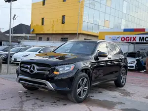 Mercedes-Benz GLC-Class 2017 Black