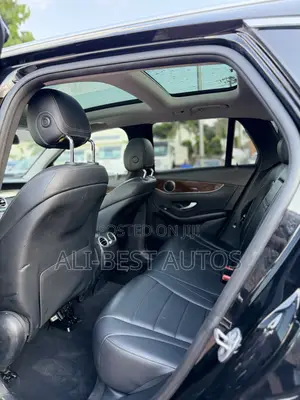 Mercedes-Benz GLC-Class 2017 Black