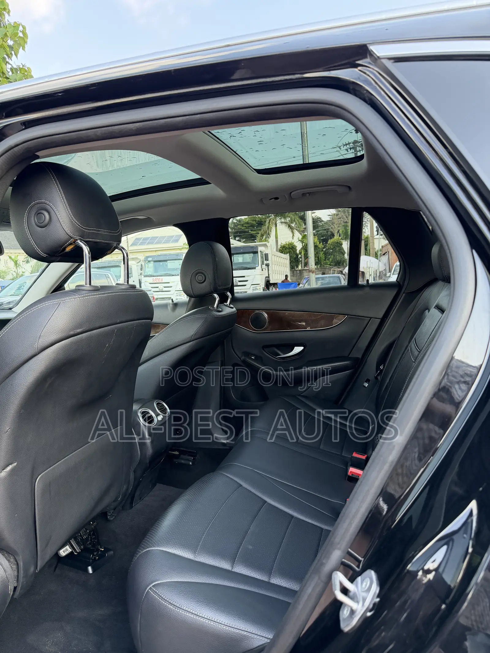 Mercedes-Benz GLC-Class 2017 Black