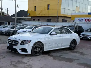 Mercedes-Benz E300 2016 White
