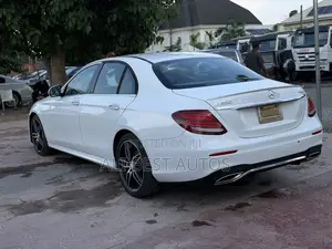 Mercedes-Benz E300 2016 White