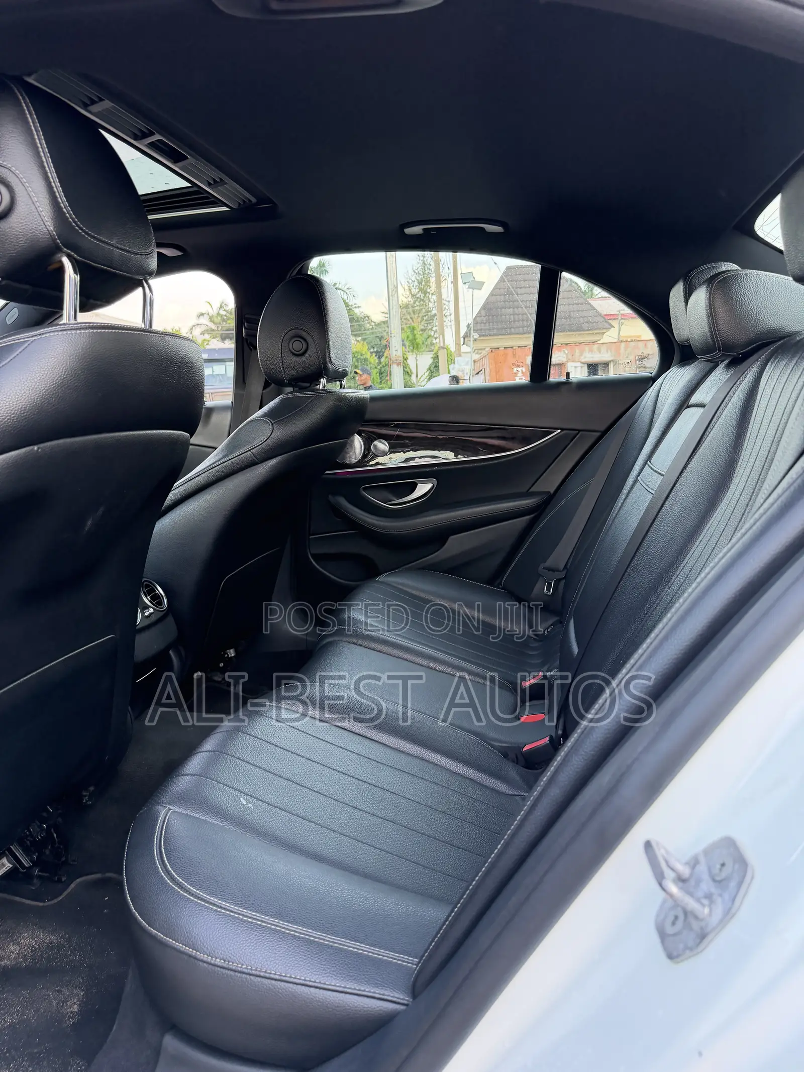 Mercedes-Benz E300 2016 White