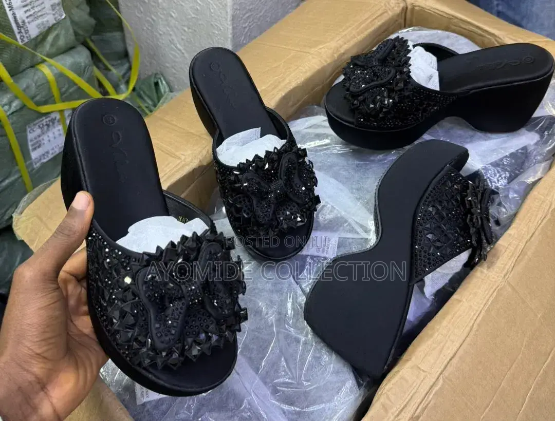 Ayomide Collection
