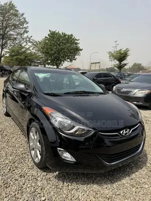 Hyundai Elantra Limited 2012 Black
