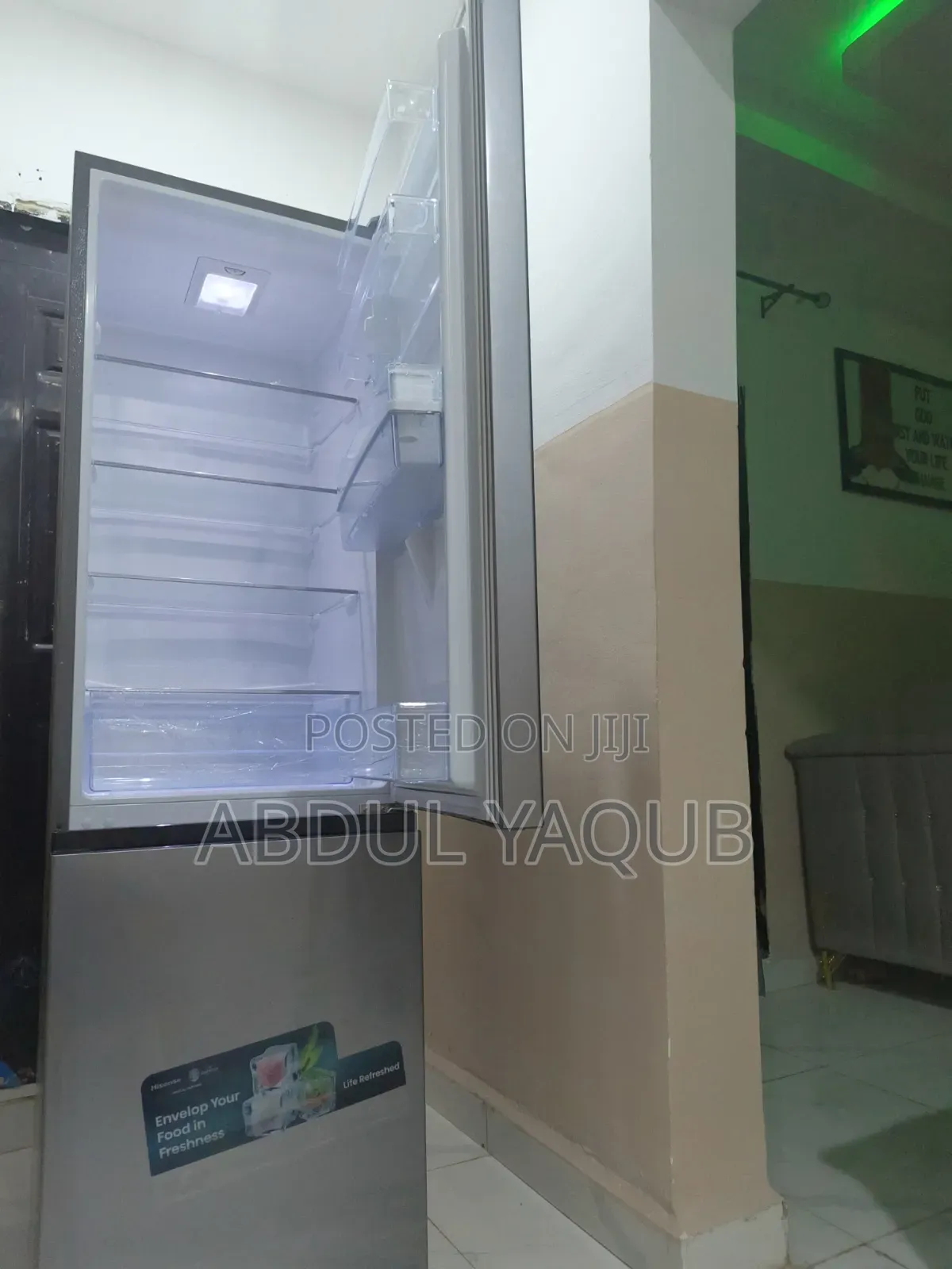 Hisense Fridge 268L 1 Month Old