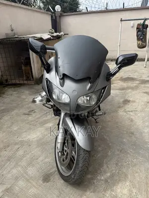 Yamaha 2010 Gray