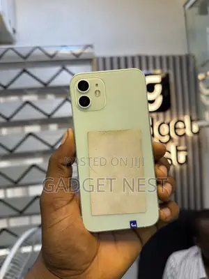 Apple iPhone 12 64 GB Green