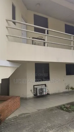 3bdrm Block of Flats in Port-Harcourt for rent