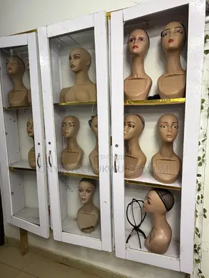 Wig Display Stand With 2 Glass