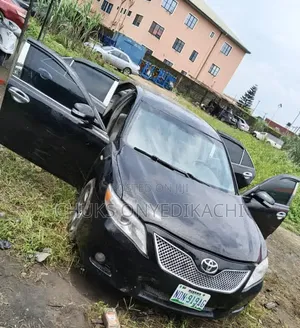 Toyota Camry 2010 Black