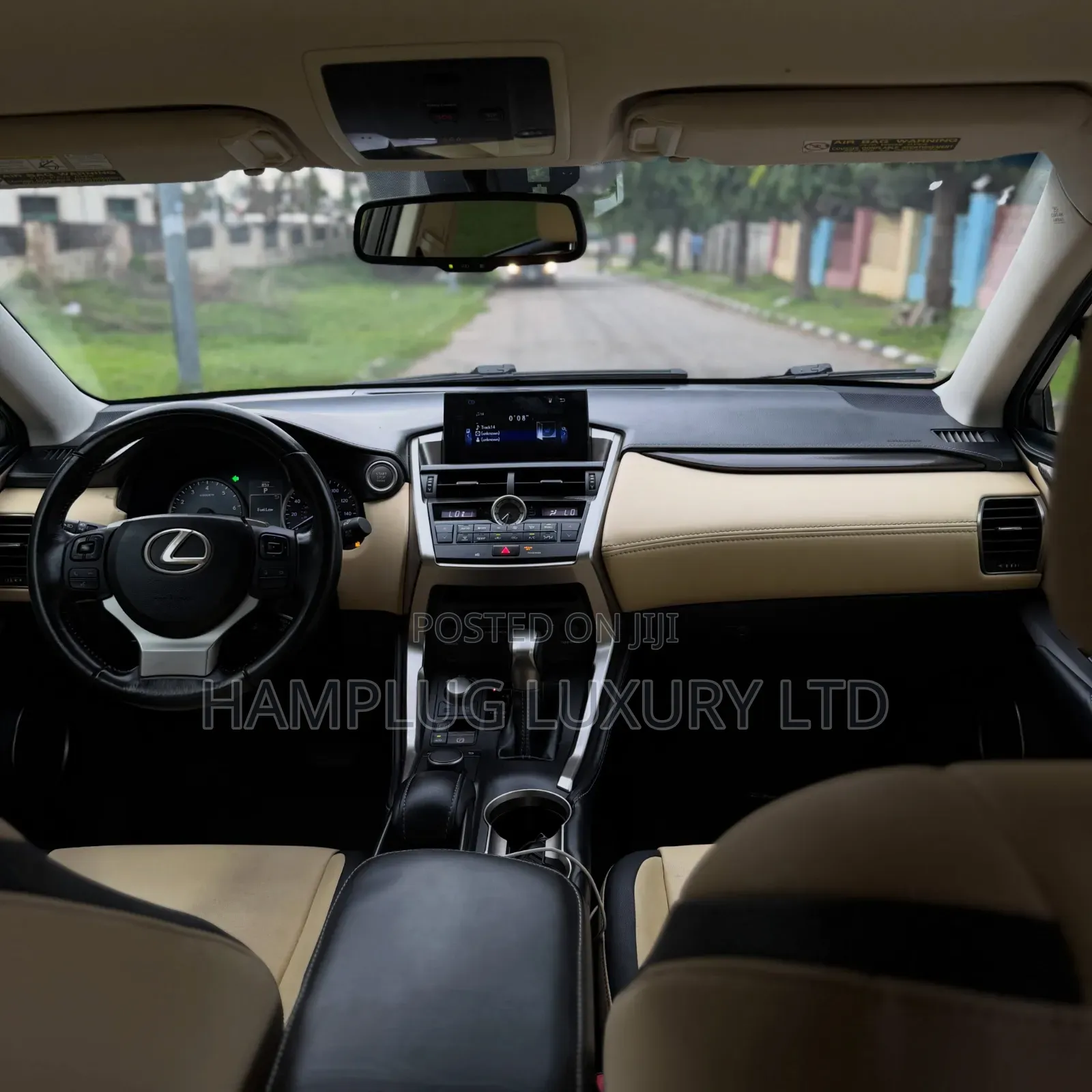 Lexus NX 2016 Silver