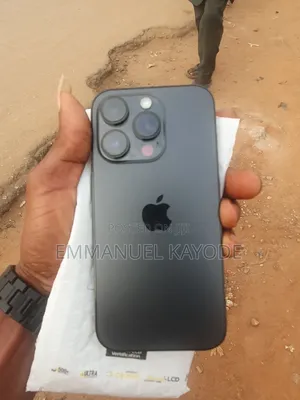 New Apple iPhone 16 Pro 128 GB Black