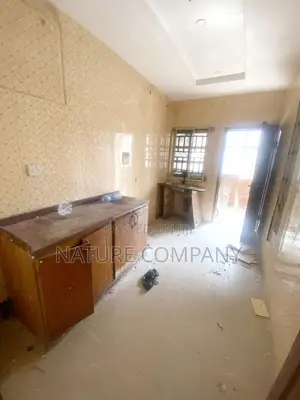 3bdrm Block of Flats in Magido Isheri for rent