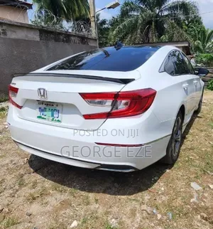 Honda Accord 2019 White