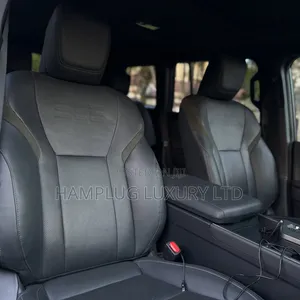 Lexus GX 2025 Gold