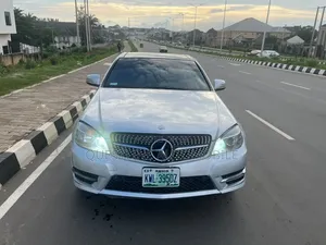 Mercedes-Benz C300 Sport Sedan AWD (3.0L 6cyl 7A) 2008 Silver